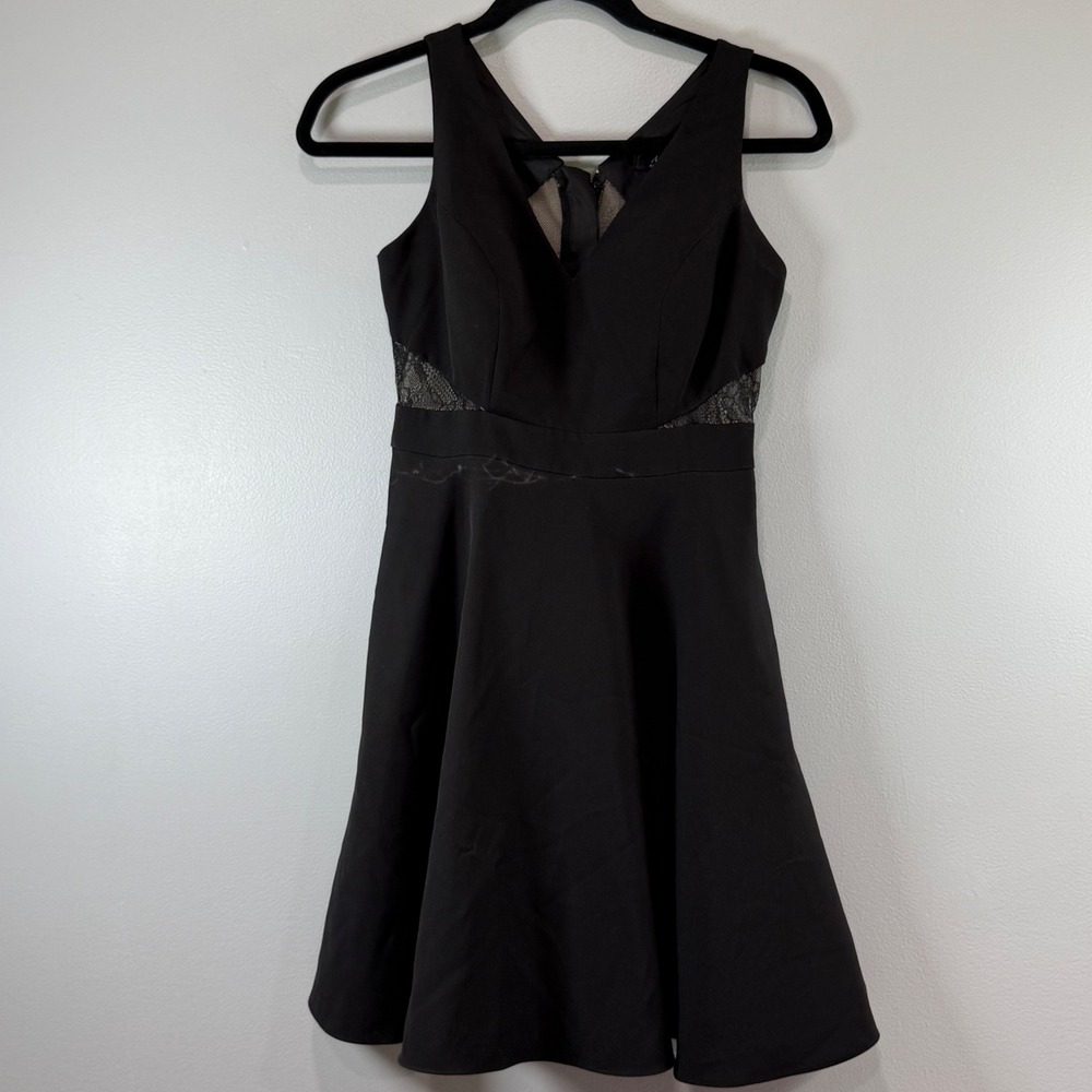 Aidan Mattox Black Lace Inset Fit and Flare Dress Sleeveless Sz 0 whimsigoth LBD